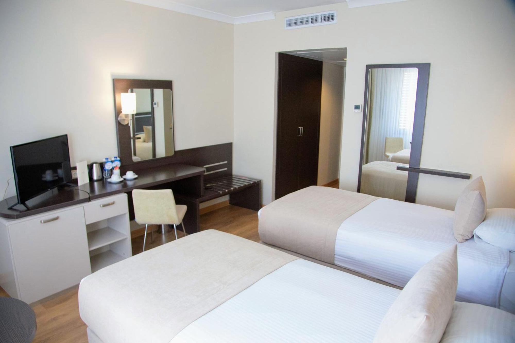Kaya Prestige Oteli Izmir Exteriör bild