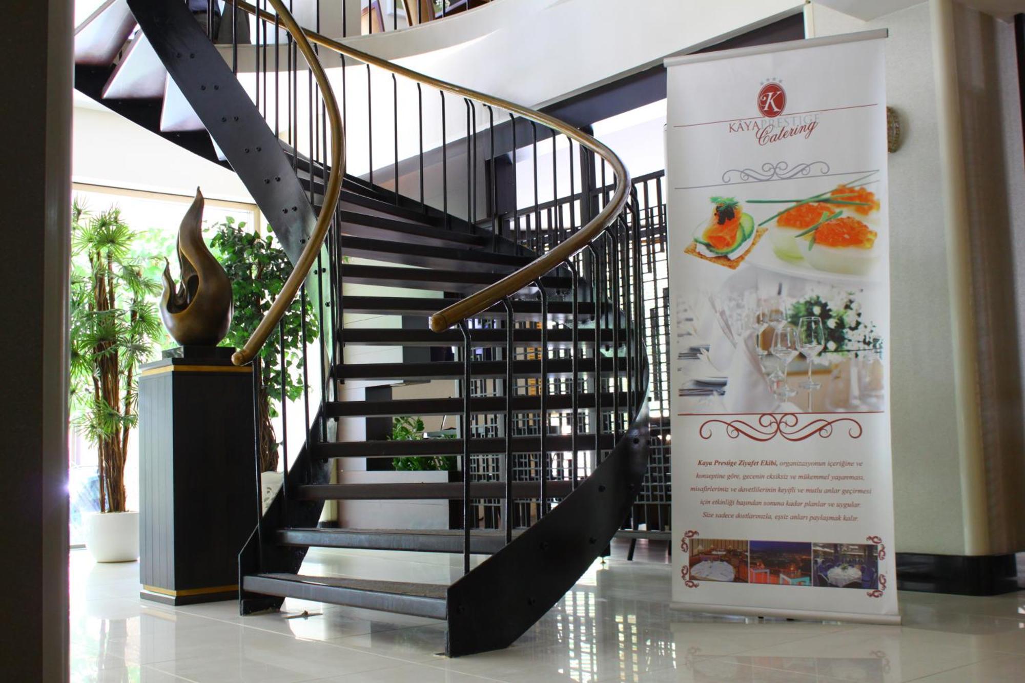 Kaya Prestige Oteli Izmir Exteriör bild