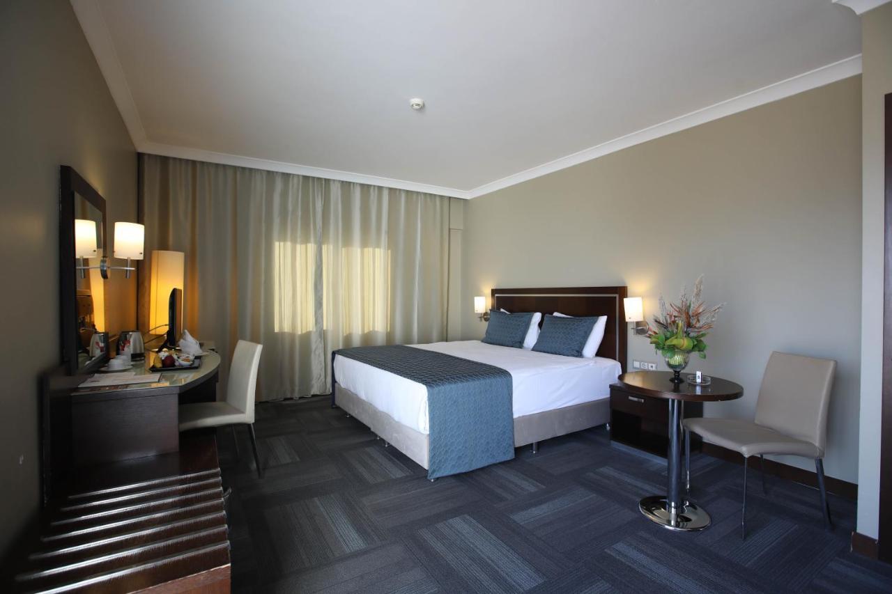 Kaya Prestige Oteli Izmir Exteriör bild